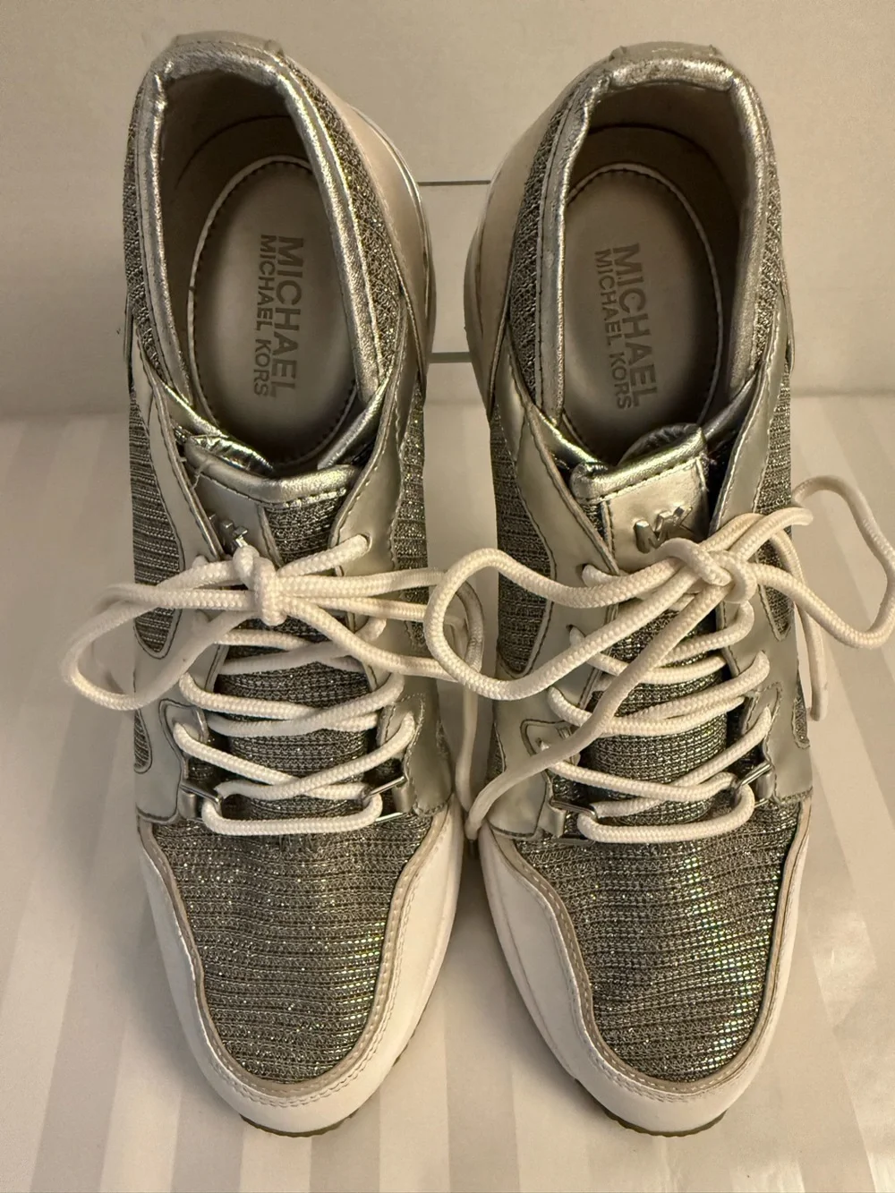 Michael Kors Liv Trainer Metallic Silver & White Sneakers Size 9